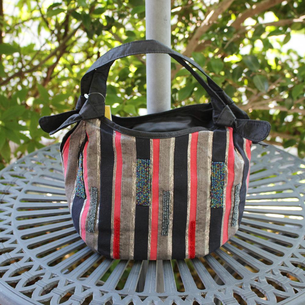 ビーズ刺繍Choiバッグ ノーブルストライプ – Zenma