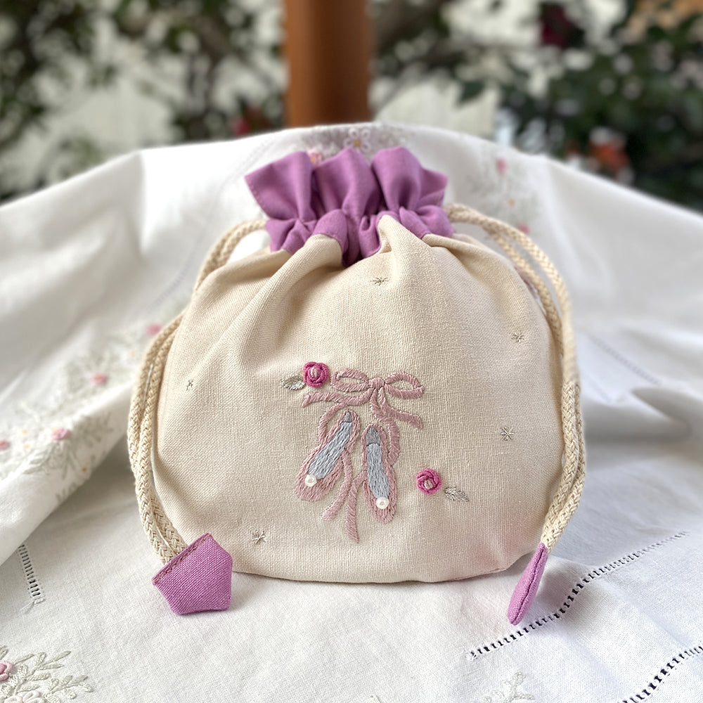専用★リネン 総刺繍 絹紐 巾着バッグ 和想庵＋和装ブラ＋マミロンクロス 楽天市場】【20時からクーポン&ポイント最大47倍!】倉敷意匠